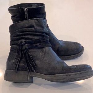 Born Black Distressed Tasseled Boots